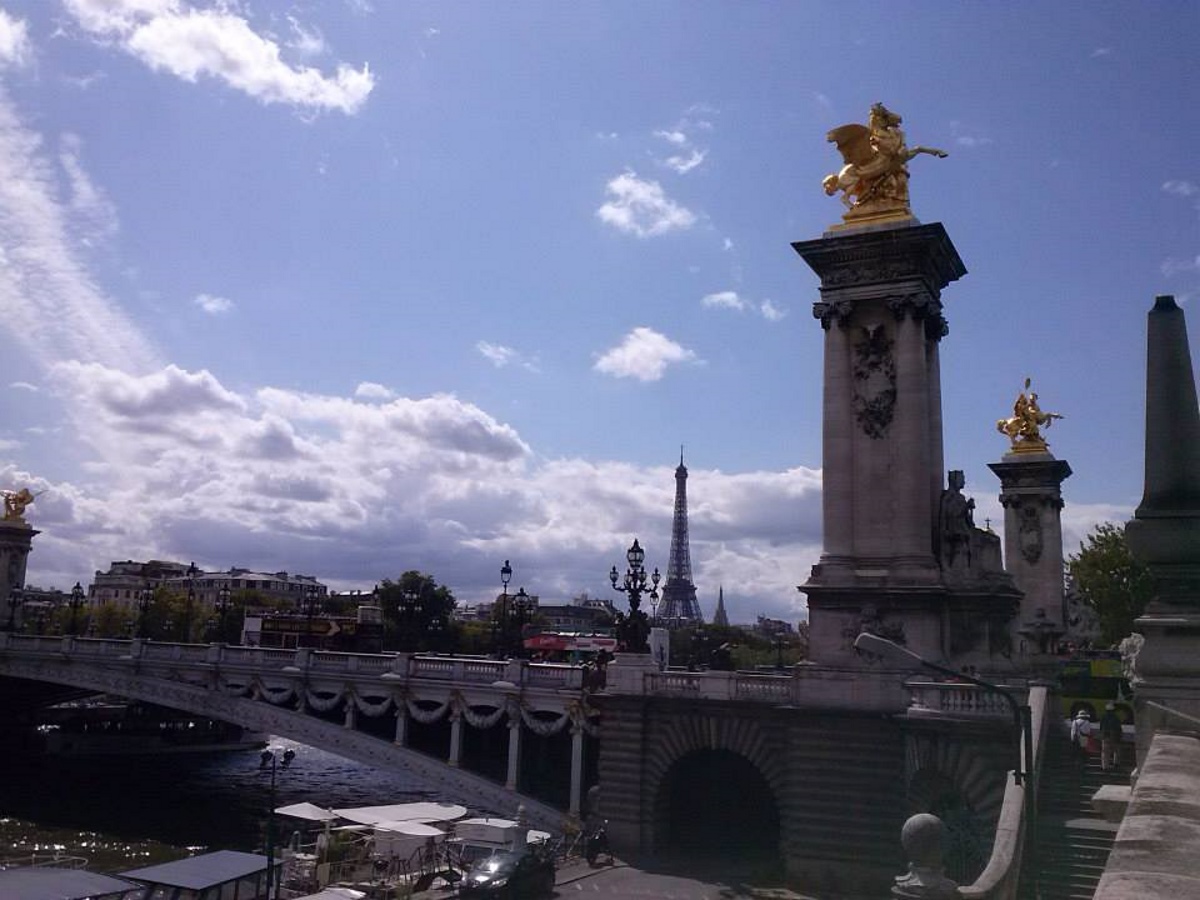 mooie-brug-in-parijs